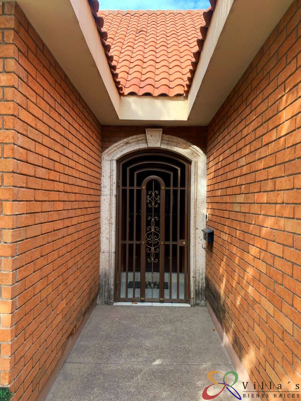 WhatsApp Image 2022-04-29 at 12.32.24 PM (2).jpeg